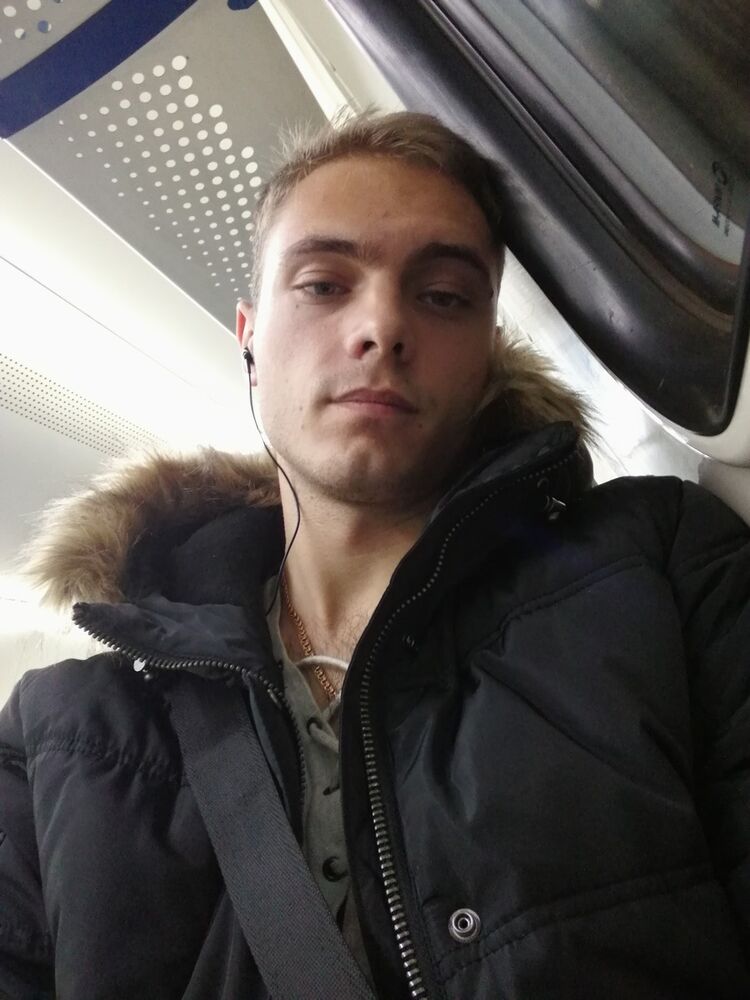  ,   Mett, 30 ,   ,   , c 