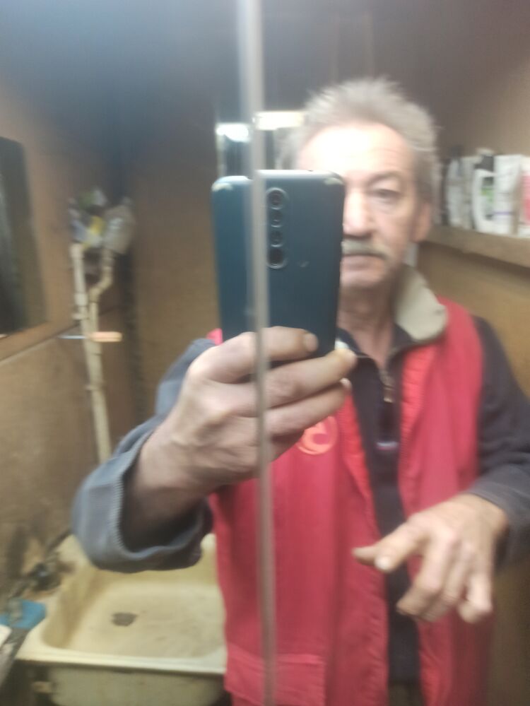  40890830  Lera, 54 ,    