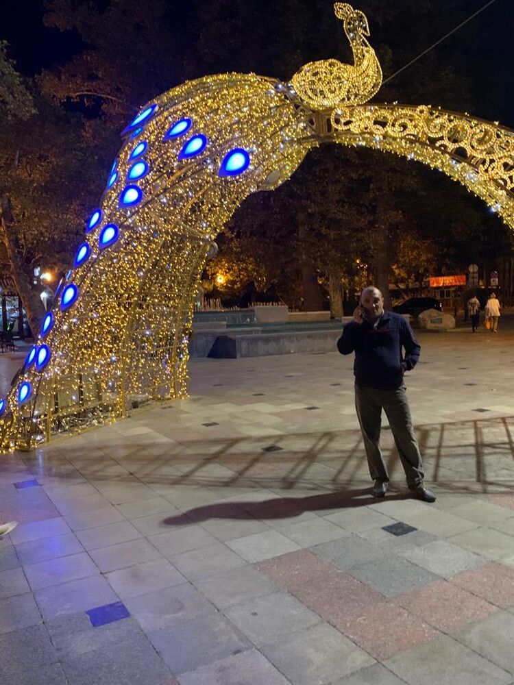  29776890  Meherrem, 40 ,    