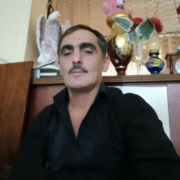  18912070  Fuad, 53 ,    