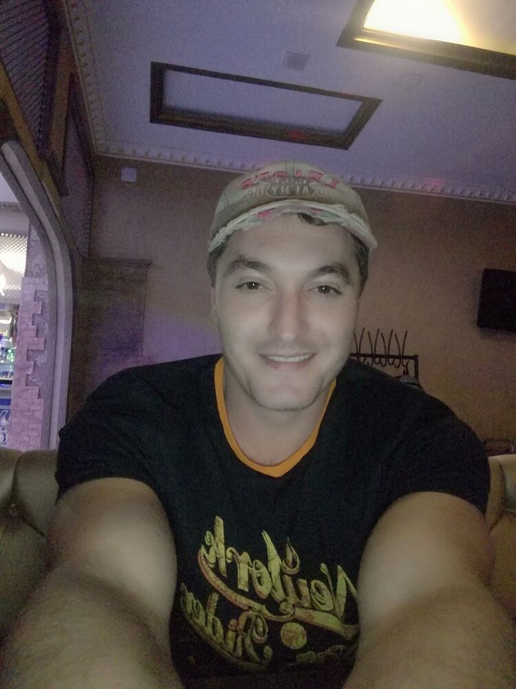  15056810  , 41 ,    