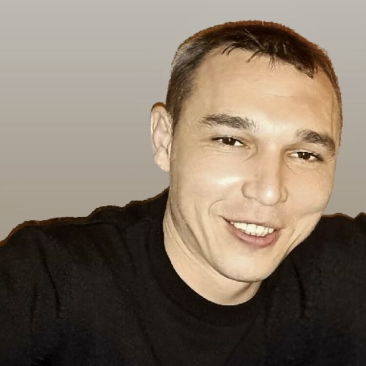 ���� 55102400 ������� ��������, 33 ����, ���� ���������� � �����-����������