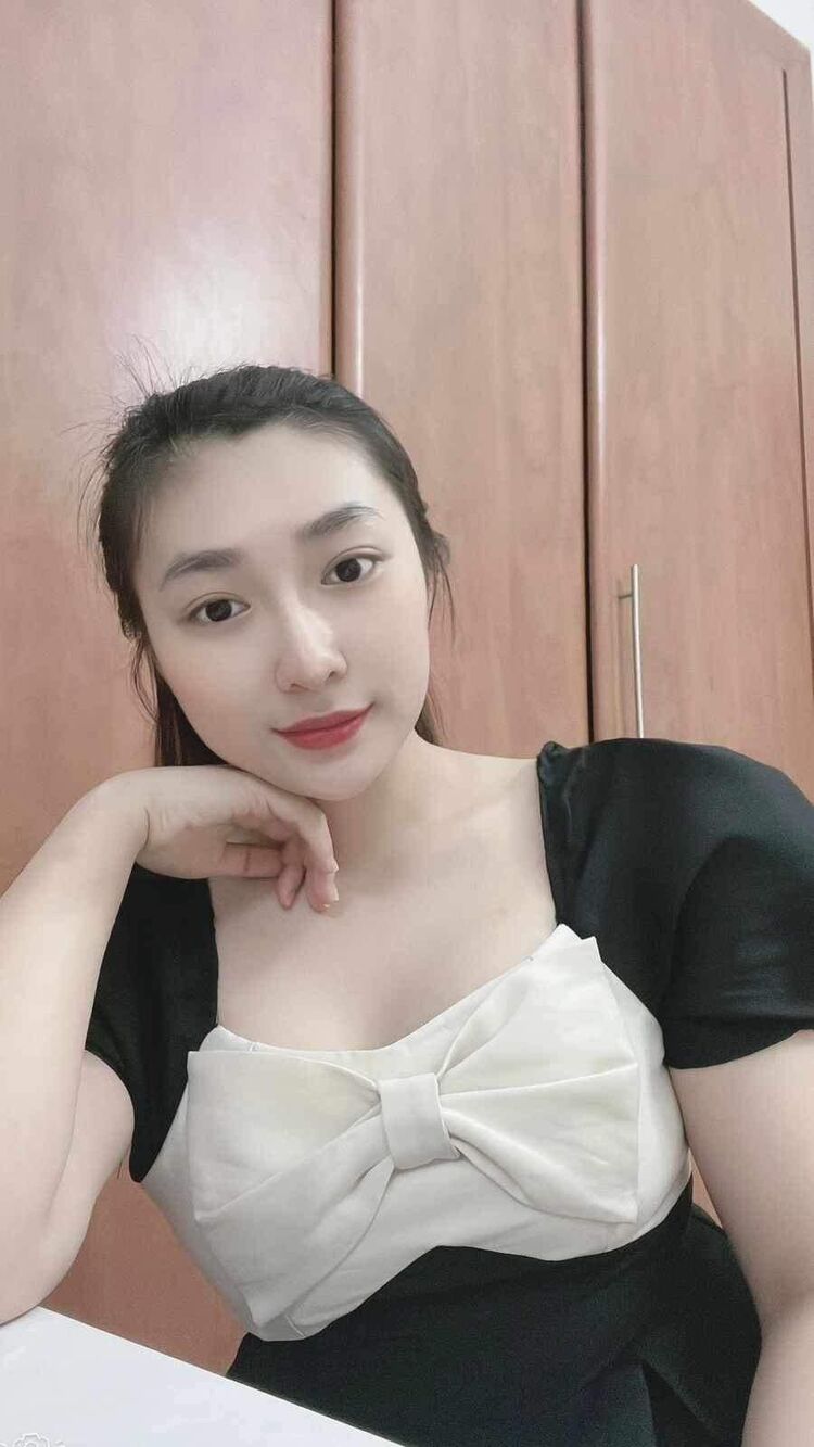  ,   Lyly, 25 ,   ,   