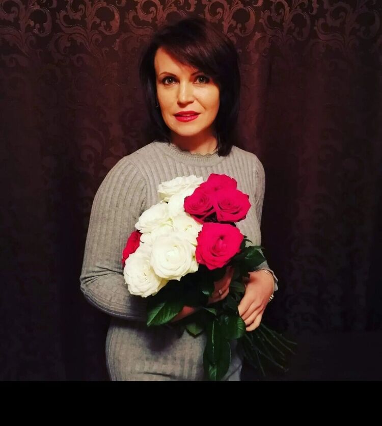  21447930  Irina, 46 ,    