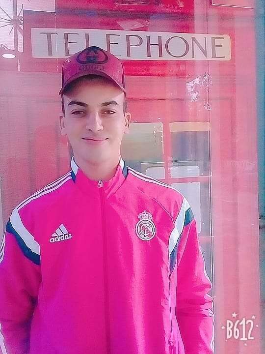  35913180  AkramCHENINA, 33 ,    Algiers
