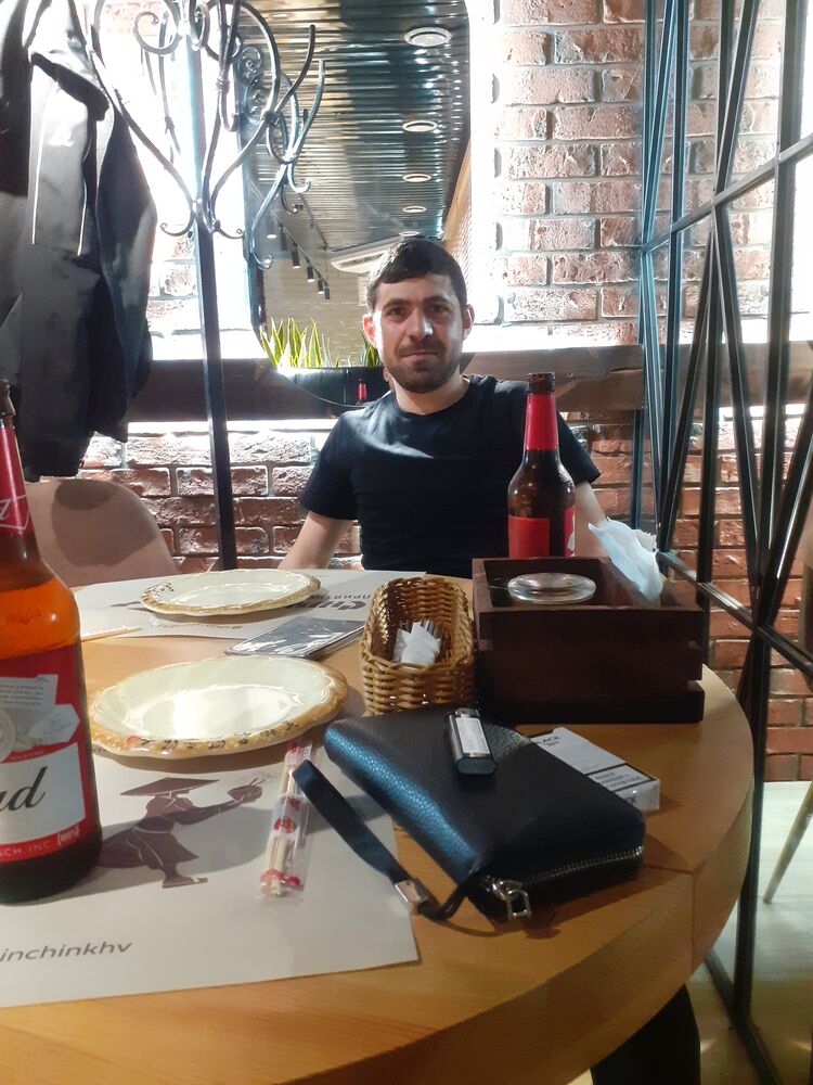  ,   Arsen, 29 ,   ,   