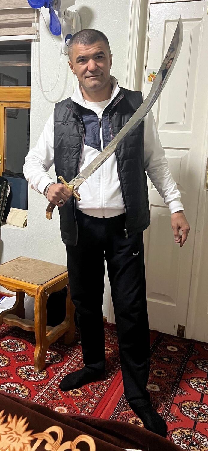  ,   Dilshod, 44 ,   ,   