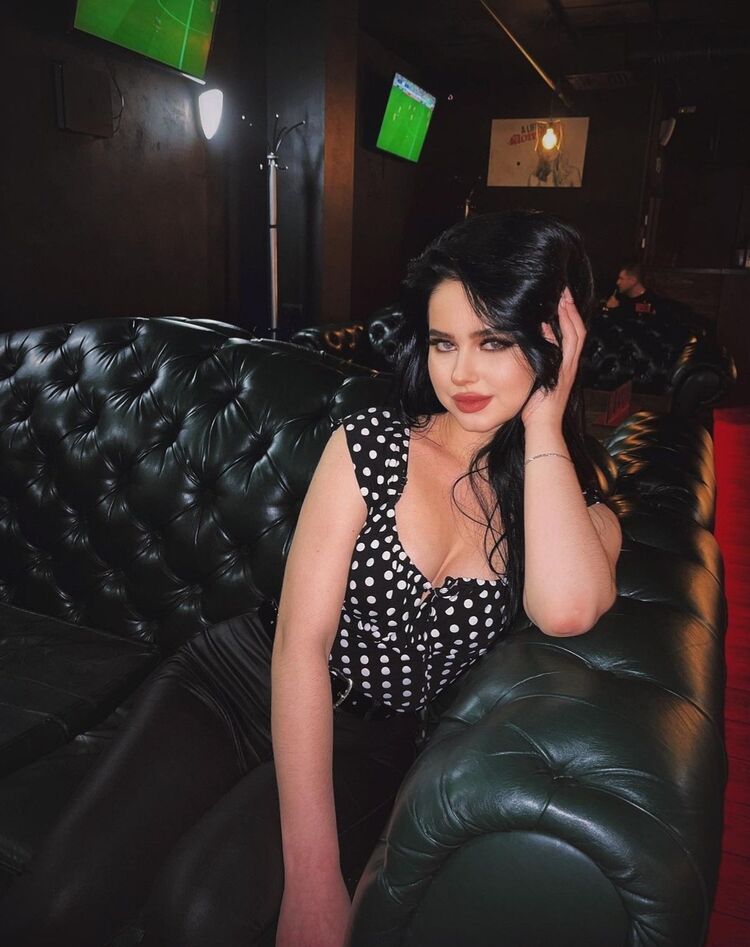  ,   , 24 ,   ,   