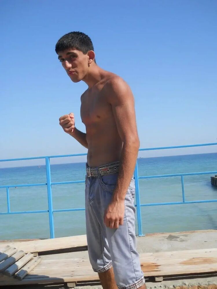  34681930  , 32 ,    