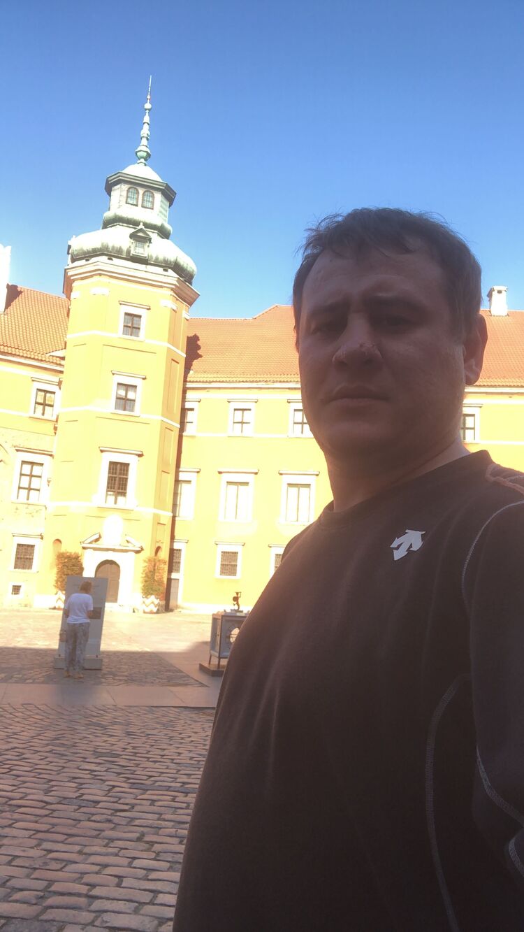  ,   Denis, 40 ,   
