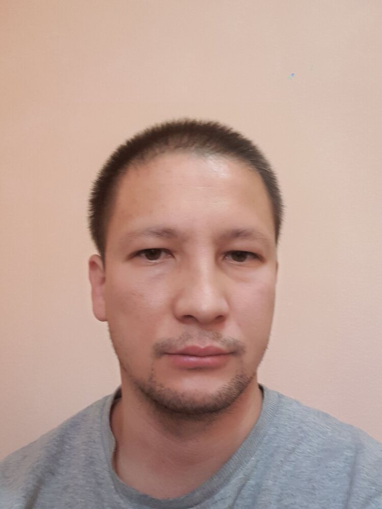  52764020  Abdurahmon, 37 ,    