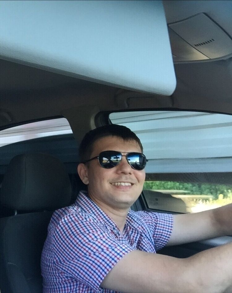 ,   Denis, 38 ,   ,   , c 