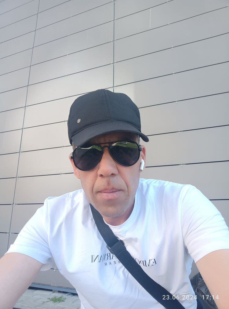  44125240  , 39 ,    -