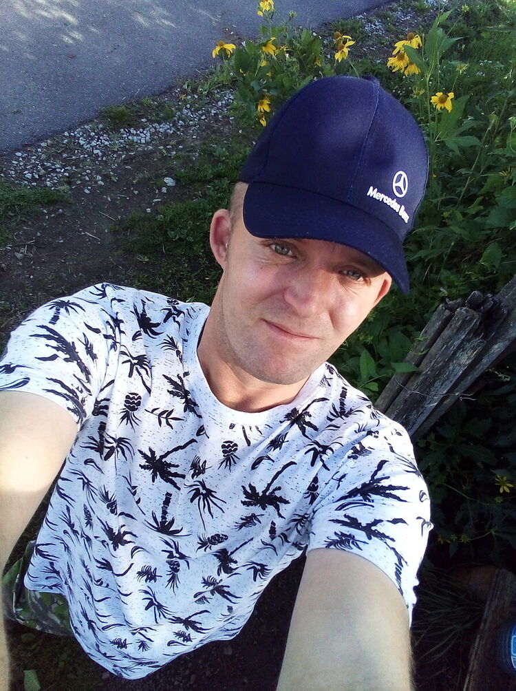  20652130  Alexei, 38 ,    