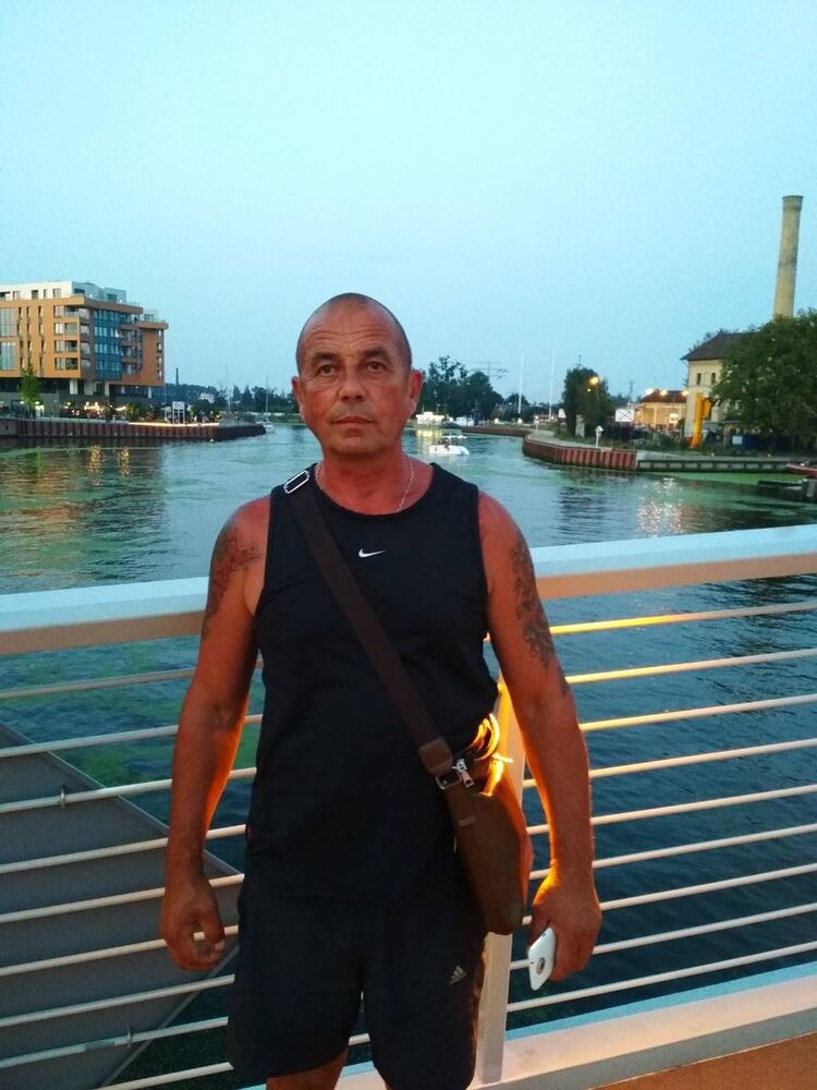  ,   , 52 ,   