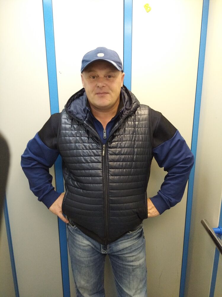 ���� 28384400 ������� �������, 50 ���, ���� ���������� � �����