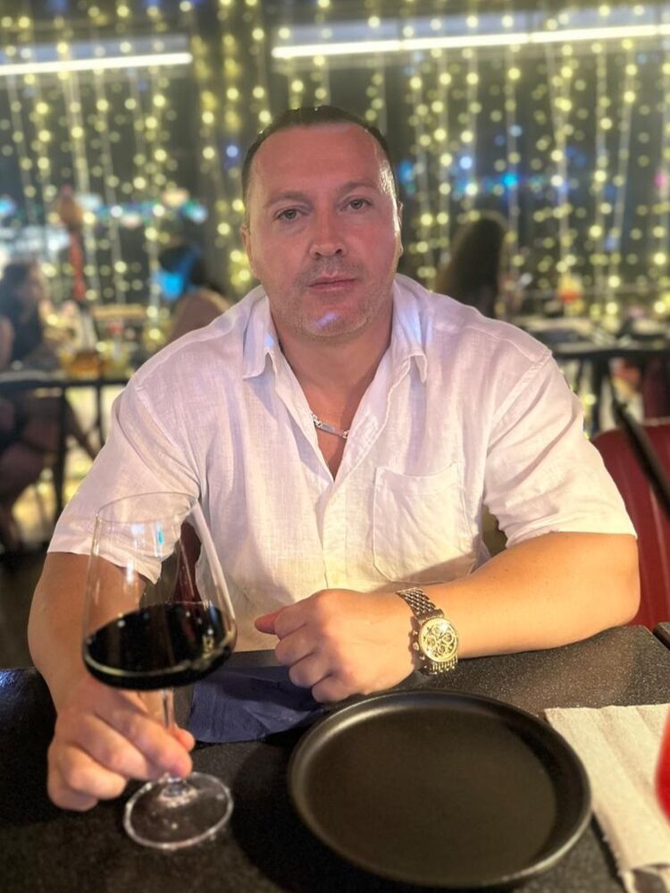  47800600  Oleg, 45 ,    