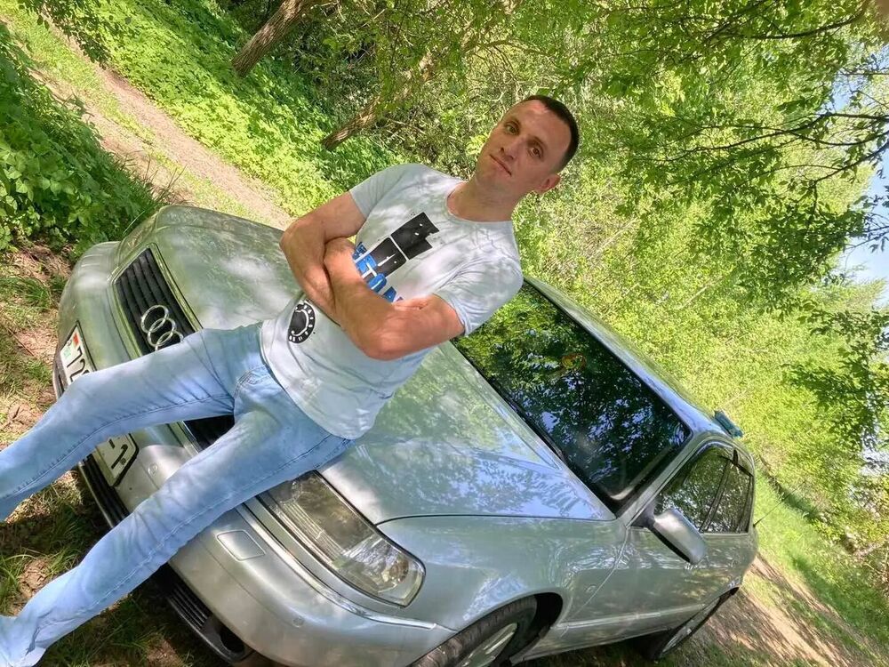  50722710  Vitaly, 37 ,    