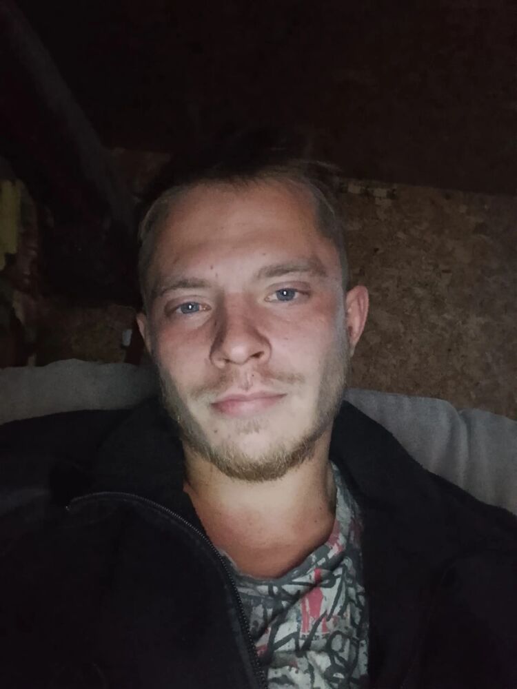  49107840  , 25 ,    