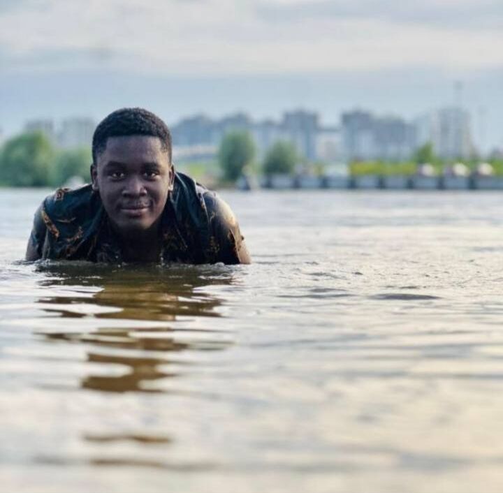  54541910  , 18 ,    -