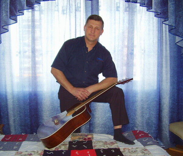  40138310  Vladimir, 71 ,    