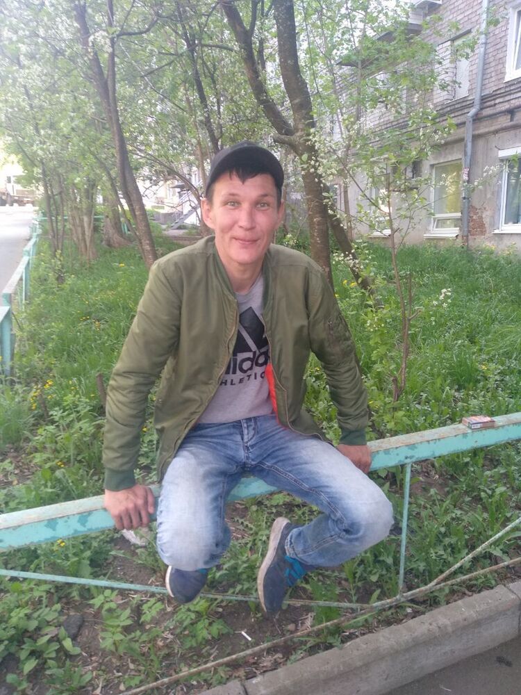  ,   Roman, 42 ,   ,   