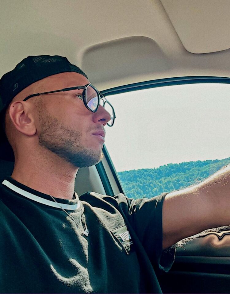 ���� 54889120 ������� ������, 37 ���, ���� ���������� � ��������