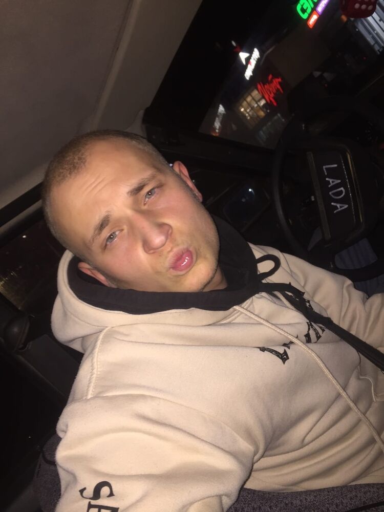  32211710  , 22 ,    