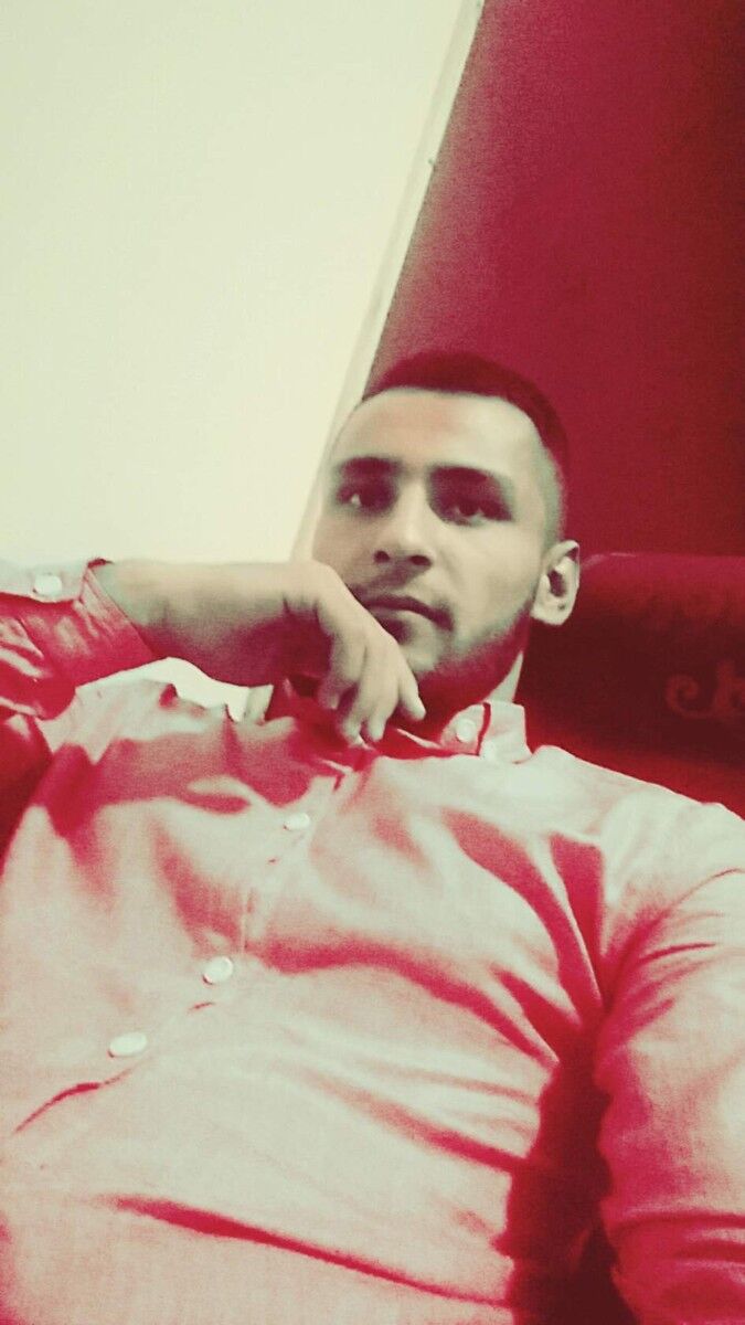  ,   Akbar, 33 ,   ,   , c 