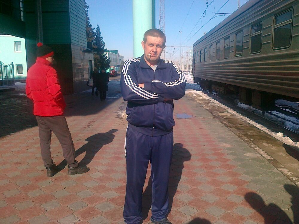  8103210  Oleg, 47 ,    