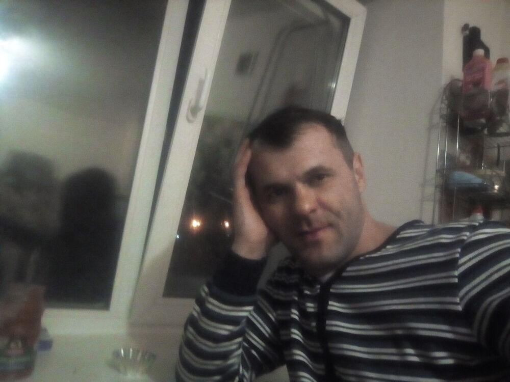  ,   Alex, 45 ,   ,   , c 