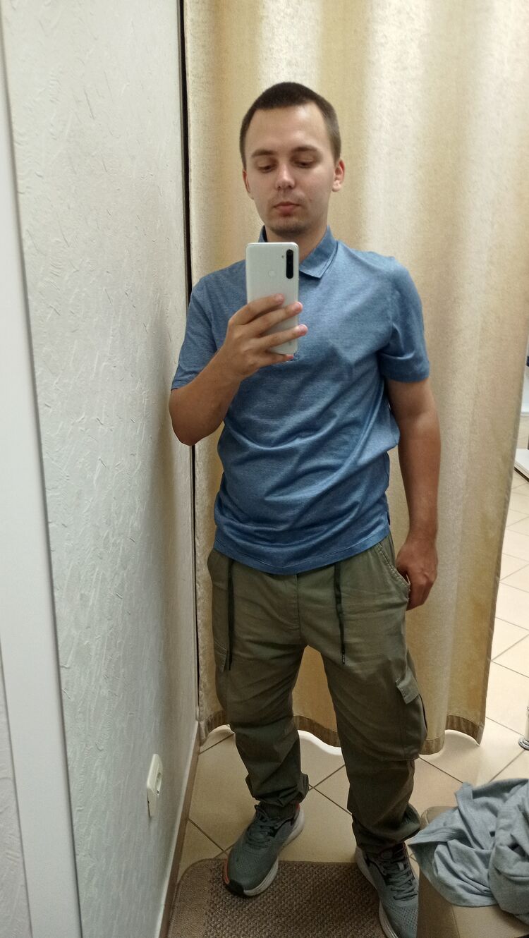  52929860  , 24 ,    