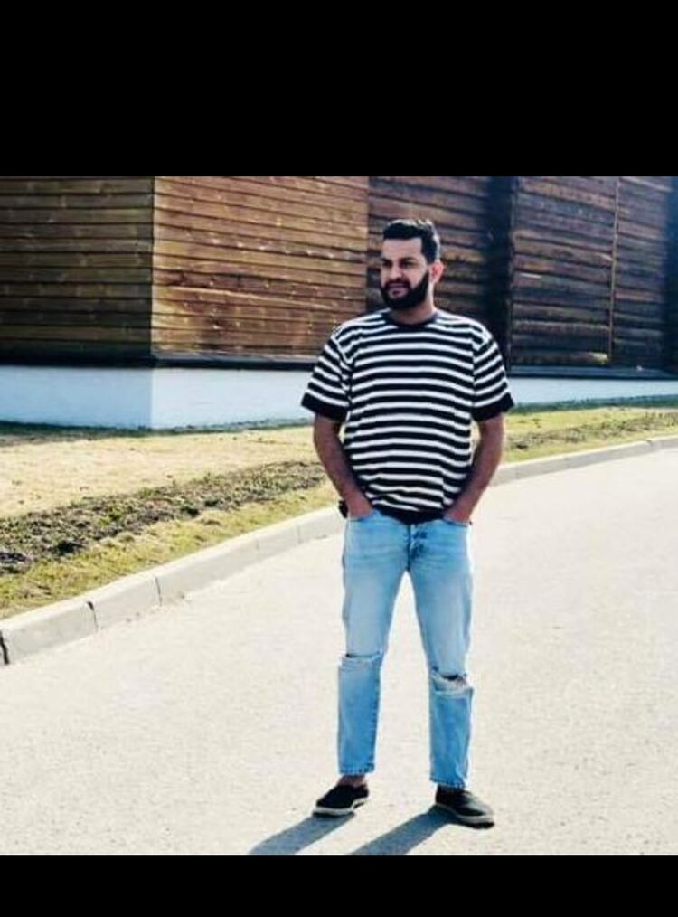  30986830  Robin, 27 ,    Nuernberg