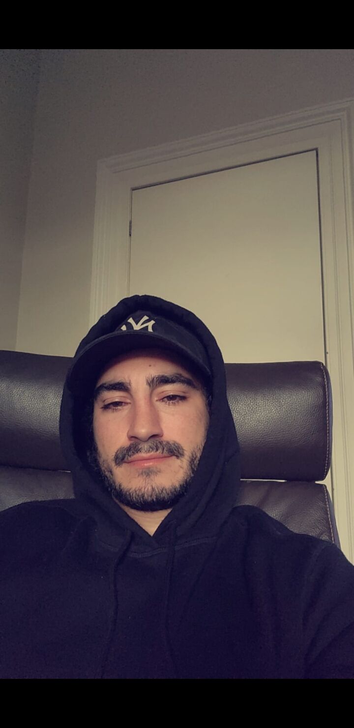 ���� 49096250 ������� Good, 35 ���, ���� ���������� � 1er Arrondissement