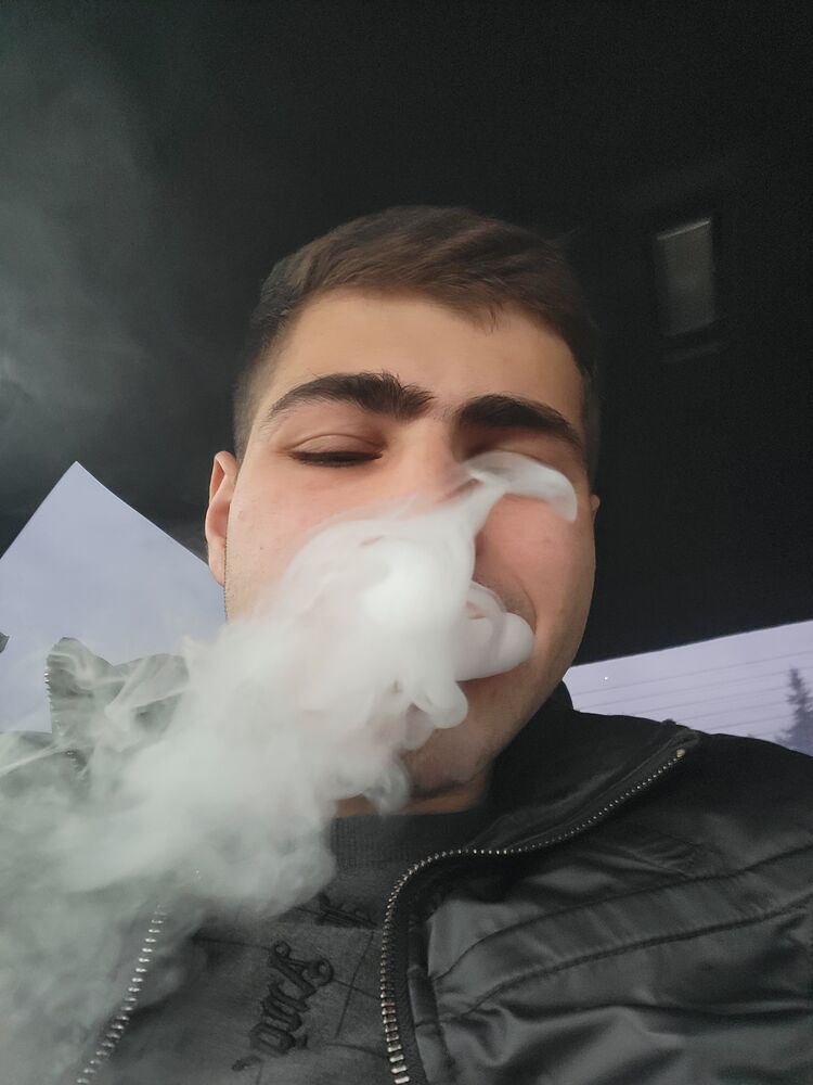  ,   Daniil, 27 ,   ,   