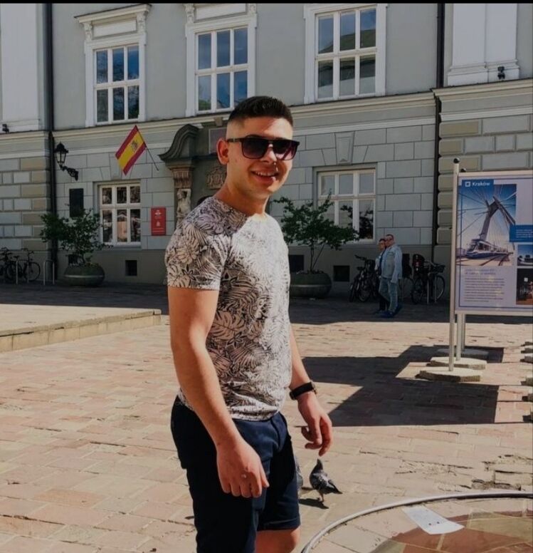  ,   , 21 ,   ,   