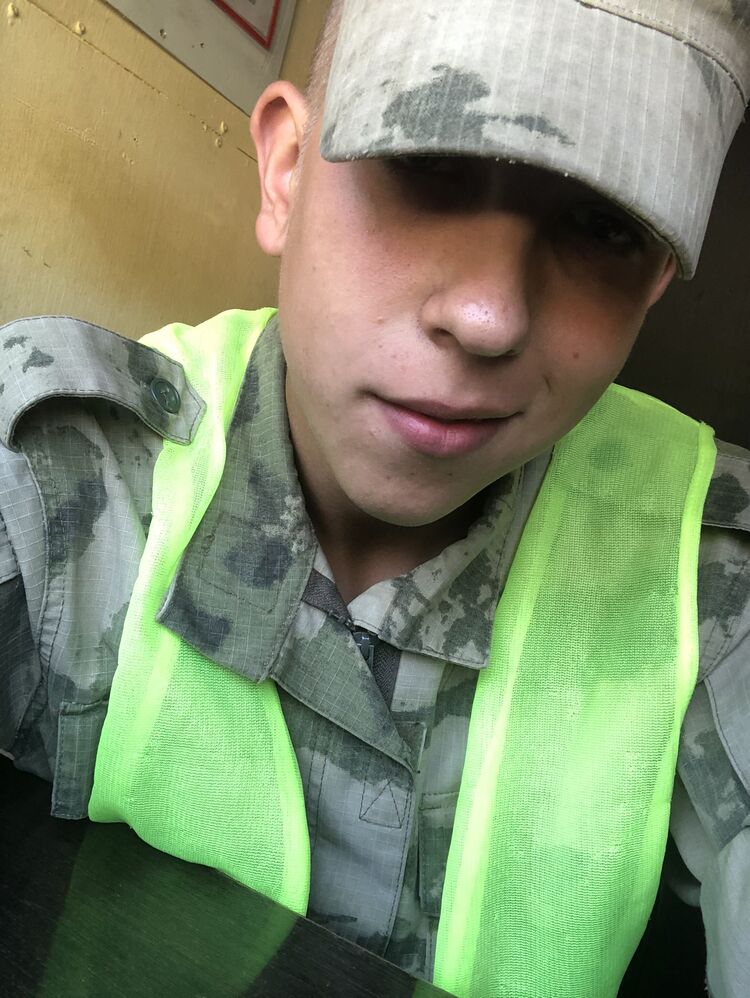  52805730  , 18 ,    