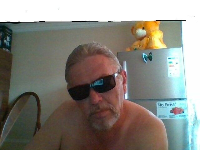  11592160  Sasha, 62 ,    