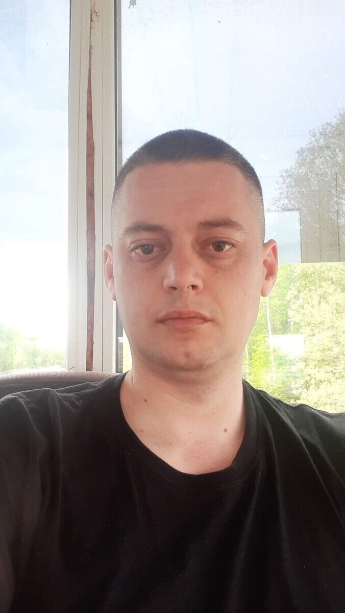  21868990  , 34 ,    