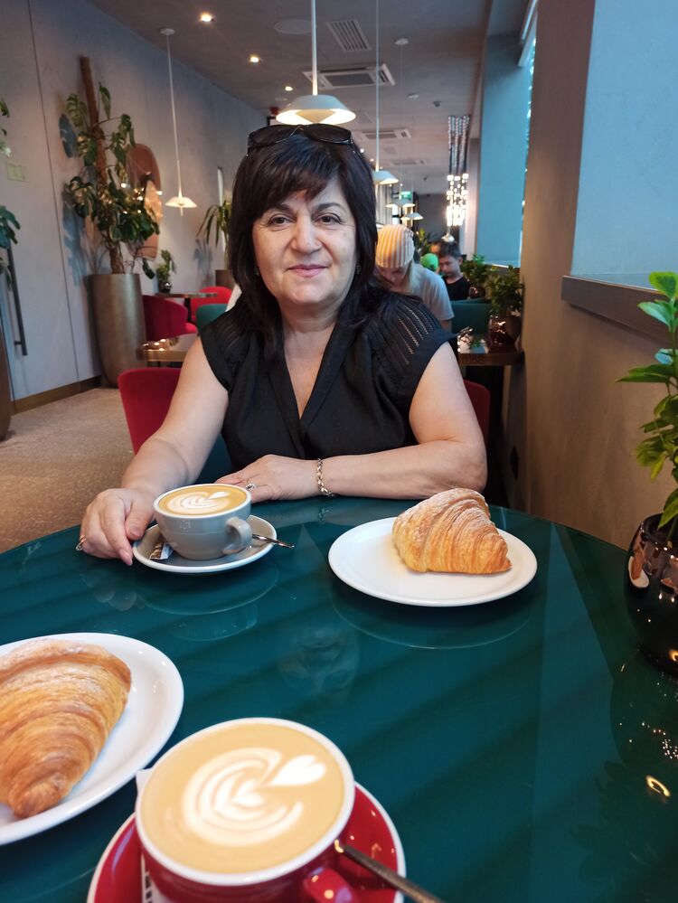  ,   Maria, 56 ,   ,   , c , 
