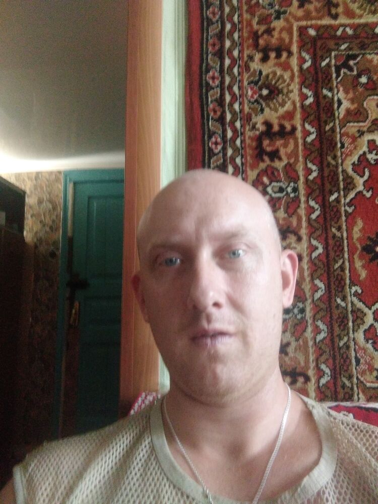  23749870  , 33 ,    