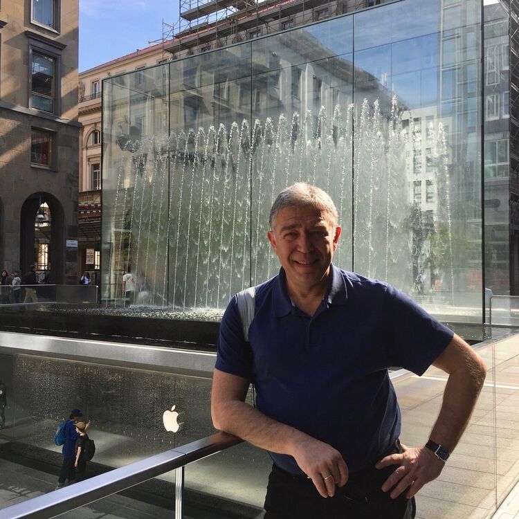  18059520  Willem alex, 60 ,    