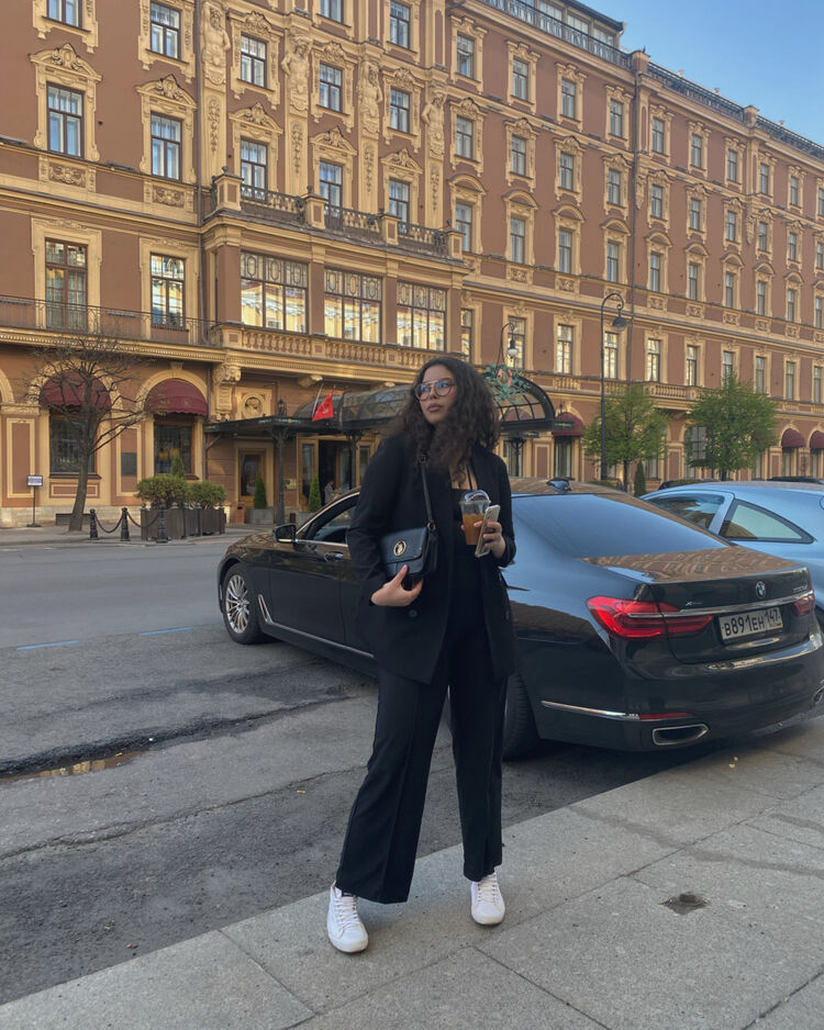  34541050  , 22 ,    -