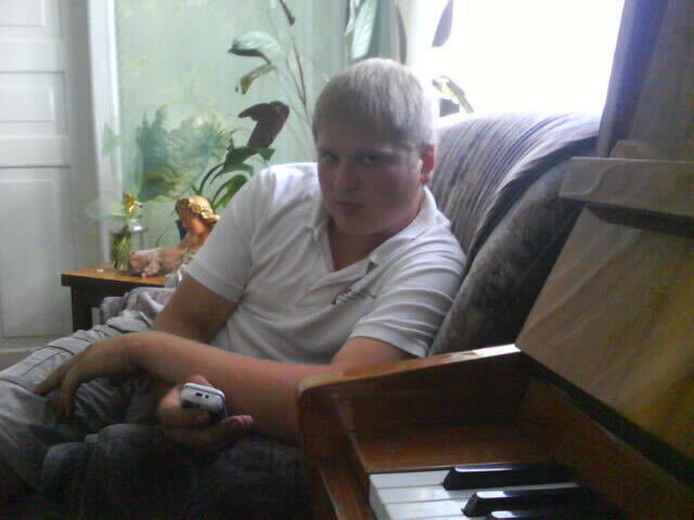  ,   Igor, 35 ,   ,   , c 