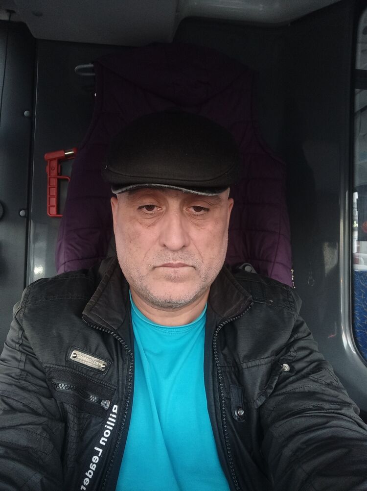  ,   Azer, 54 ,   ,   , c 