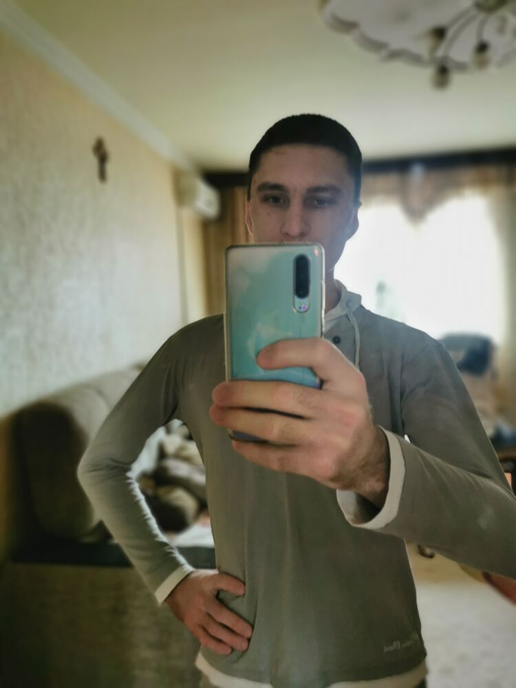  33467810  , 22 ,    