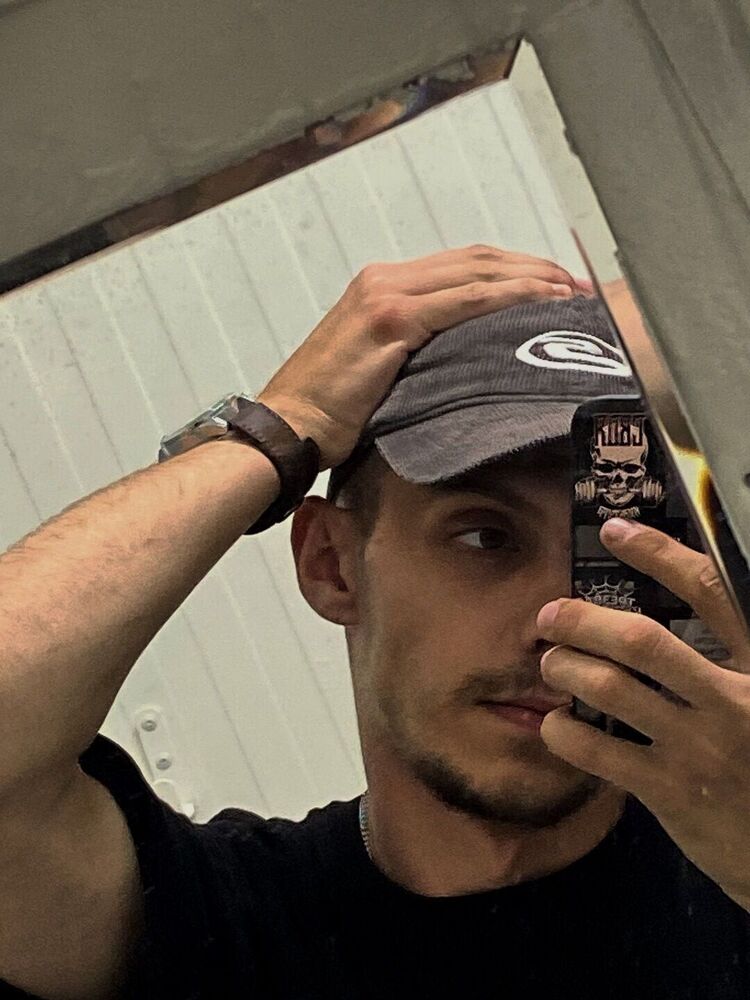  52931360  , 21 ,    