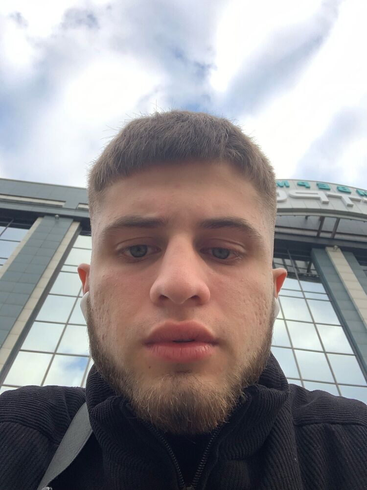  45271340  Rasim, 22 ,    
