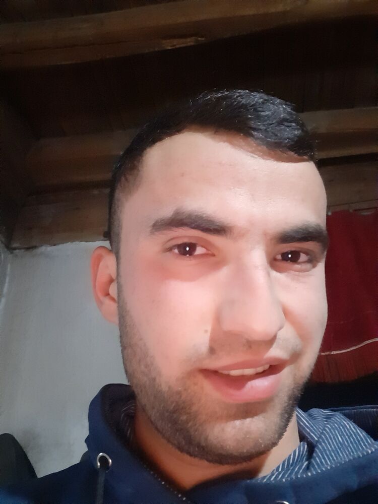  52679580  , 27 ,    -