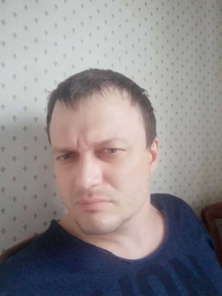  23502740  Slelrlelgla, 43 ,    